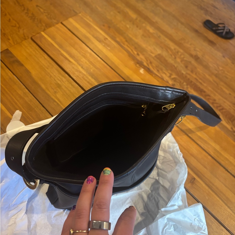 Deep Midnight Blue Vintage Leather Coach Soho Bleeker Bag - Picture 5 of 9